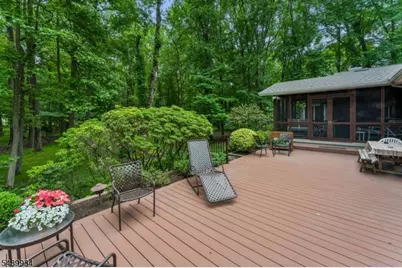 1272 Sleepy Hollow Ln, Scotch Plains Township, NJ 07076 - Photo 27