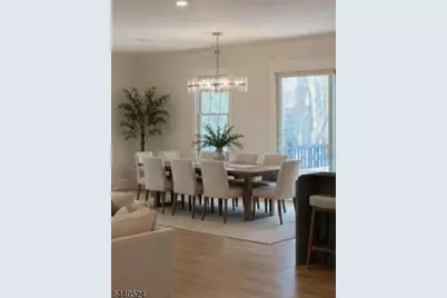 9 Crestview Ct, Montclair, NJ 07042 - Photo 9