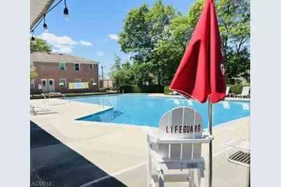 60 Fox Rd #3A, Edison Twp., NJ 08817 - Photo 3