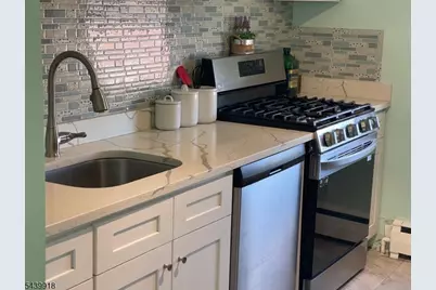60 Fox Rd #3A, Edison Twp., NJ 08817 - Photo 9