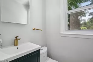 22 Woodhaven Rd, Parsippany, NJ 07054 - Photo 33