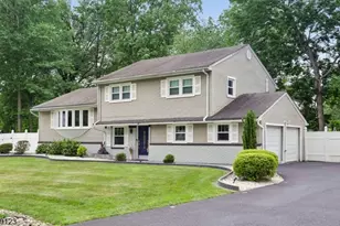 22 Woodhaven Rd, Parsippany, NJ 07054 - Photo 1