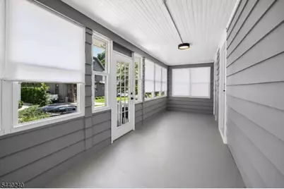 10 Mountain Pl, Montclair, NJ 07043 - Photo 3