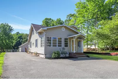 1093 Littleton Rd, Parsippany, NJ 07950 - Photo 15