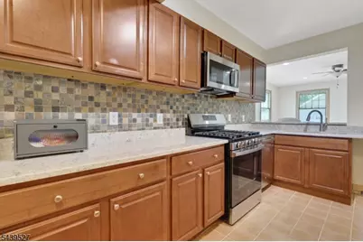 1093 Littleton Rd, Parsippany, NJ 07950 - Photo 29