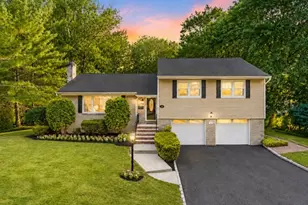 42 Sherwood Dr, New Providence, NJ 07974 - Photo 1