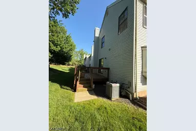 1701 Deerfield Dr, Edison Twp., NJ 08820 - Photo 23