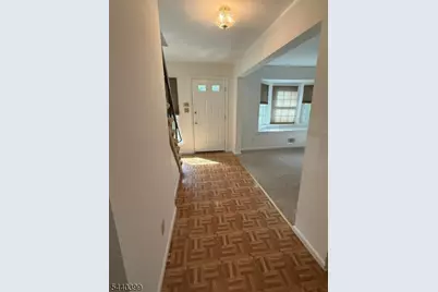1701 Deerfield Dr, Edison Twp., NJ 08820 - Photo 9
