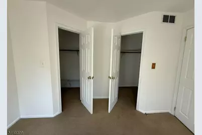 1701 Deerfield Dr, Edison Twp., NJ 08820 - Photo 15