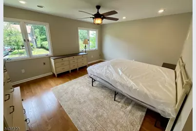 84 Stockton Ct, Parsippany, NJ 07950 - Photo 17
