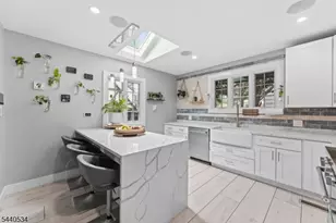 562 Irvington Ave, Elizabeth, NJ 07208 - Photo 23