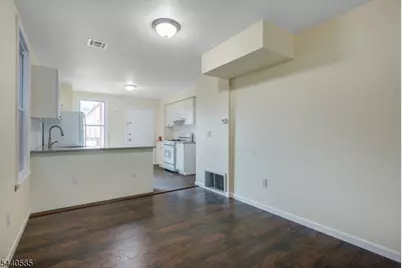 83-85-87 Summit Ave #3A, Summit, NJ 07901 - Photo 7
