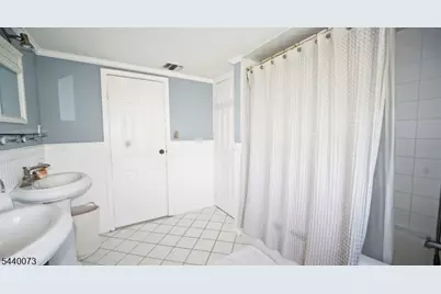 467 Foothill Rd, Bridgewater, NJ 08807 - Photo 27
