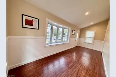 264 Walters St, Rahway, NJ 07065 - Photo 3