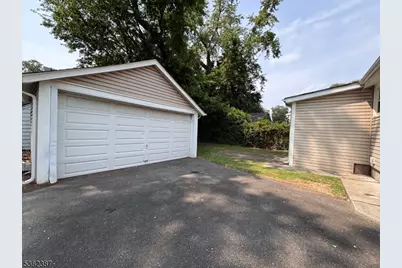 264 Walters St, Rahway, NJ 07065 - Photo 15