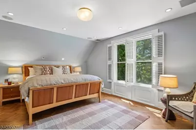 137 Hobart Ave, Millburn, NJ 07078 - Photo 15