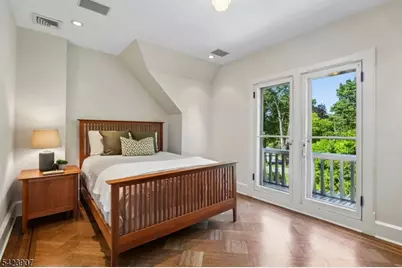 137 Hobart Ave, Millburn, NJ 07078 - Photo 21