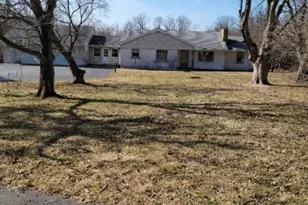 184-186 State Hwy34, Holmdel, NJ 07733 - Photo 13