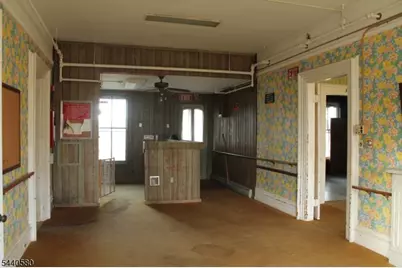 184-186 State Hwy34, Holmdel, NJ 07733 - Photo 5