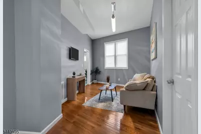 705 S 15th St, Newark, NJ 07103 - Photo 7