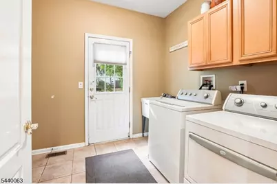 17 Coggins Ln, West Orange Township, NJ 07052 - Photo 19