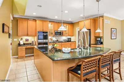 17 Coggins Ln, West Orange Township, NJ 07052 - Photo 11