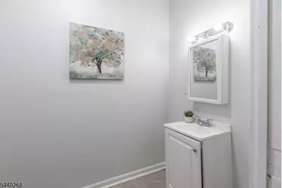 158 S Clinton St, East Orange, NJ 07018 - Photo 15