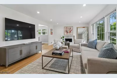 28 Canterbury Lane, Millburn, NJ 07078 - Photo 3
