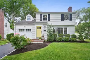 28 Canterbury Ln, Millburn, NJ 07078 - Photo 1