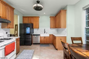 38 Brock Ln, Mount Olive, NJ 07840 - Photo 11