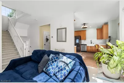 38 Brock Ln, Mount Olive, NJ 07840 - Photo 5