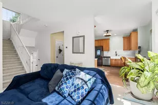 38 Brock Ln, Mount Olive, NJ 07840 - Photo 5