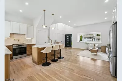 63 Westland Rd, Cedar Grove, NJ 07009 - Photo 39