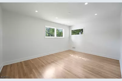 63 Westland Rd, Cedar Grove, NJ 07009 - Photo 15