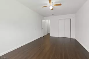 288 College Dr, Edison Twp., NJ 08817 - Photo 15