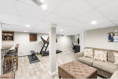 17 Hunters Ln, Sparta Township, NJ 07871 - Photo 21