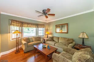 8 Clearfield Rd, Roxbury Township, NJ 07876 - Photo 9