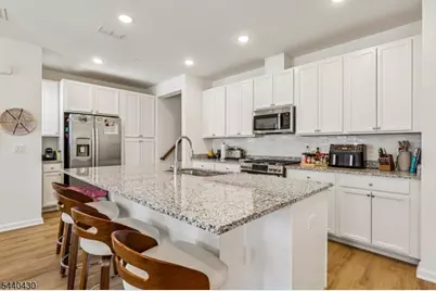222 Myrtle Rd, Warren Township, NJ 07059 - Photo 11