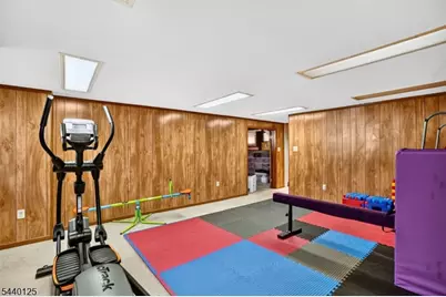 802 Kaminski Drive, Rahway, NJ 07065 - Photo 23