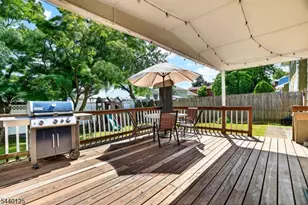 802 Kaminski Dr, Rahway, NJ 07065 - Photo 25