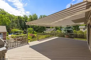 225 Walnut St, Livingston, NJ 07039 - Photo 35