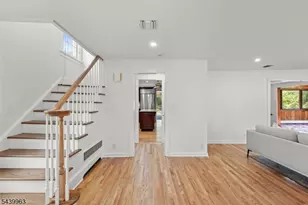 225 Walnut St, Livingston, NJ 07039 - Photo 11