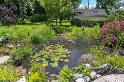 225 Walnut St, Livingston, NJ 07039 - Photo 35