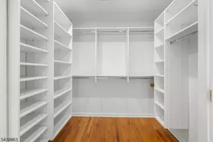 225 Walnut St, Livingston, NJ 07039 - Photo 19