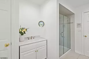 225 Walnut St, Livingston, NJ 07039 - Photo 21