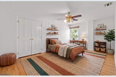 225 Walnut St, Livingston, NJ 07039 - Photo 13