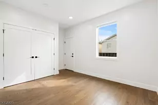 285 Lembeck Ave, Jersey City, NJ 07305 - Photo 9