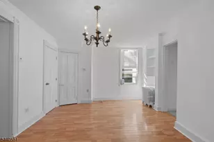 637 36th St, Union City, NJ 07087 - Photo 7