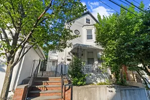 637 36th St, Union City, NJ 07087 - Photo 1