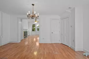637 36th St, Union City, NJ 07087 - Photo 5